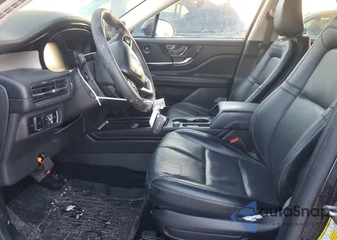 2023 Lincoln Corsair Reserve z USA, uszkodzony, nr VIN 5LMCJ2DA2PUL27472